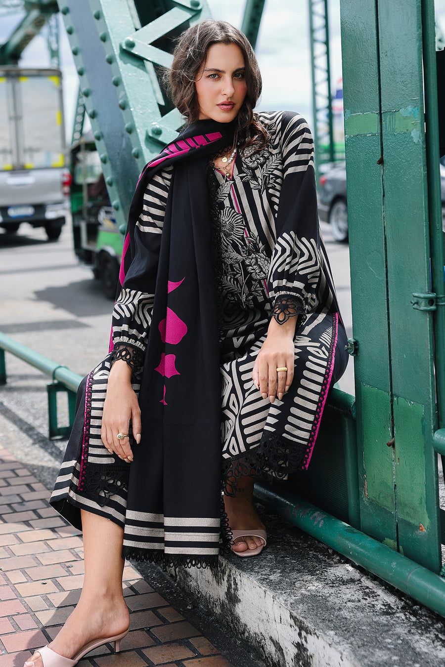 Charizma CCW6-01 Online Shopping