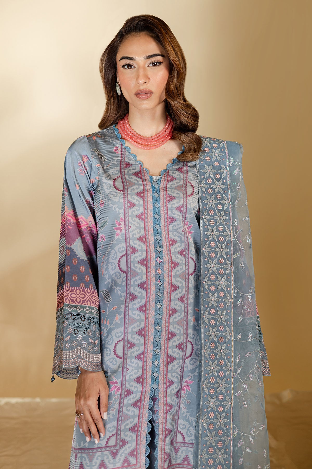 Nureh S - 23 Online Shopping