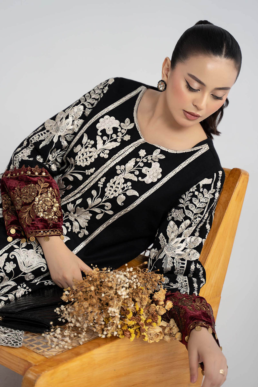 Maria B DWW2518-ESM-BLK Online Shopping