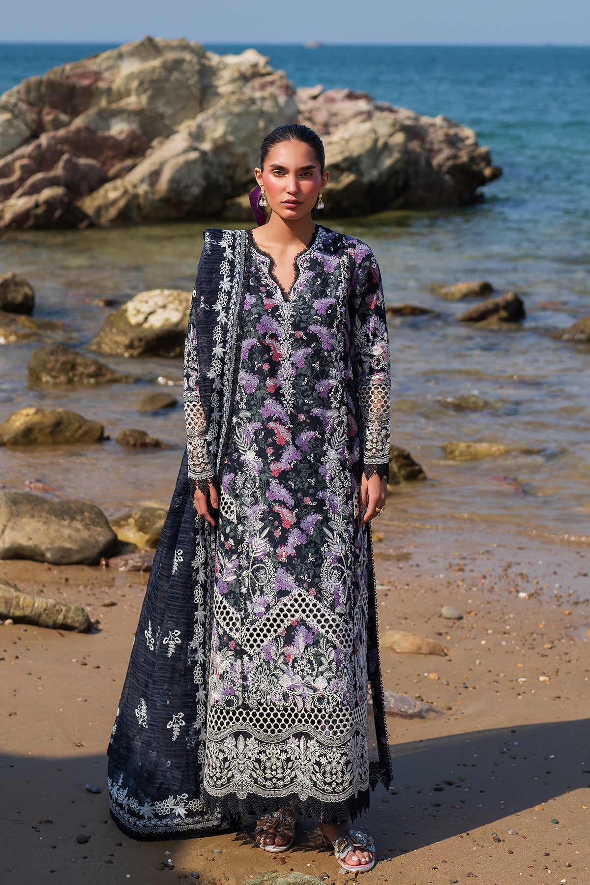 Afrozeh Velour Online Shopping