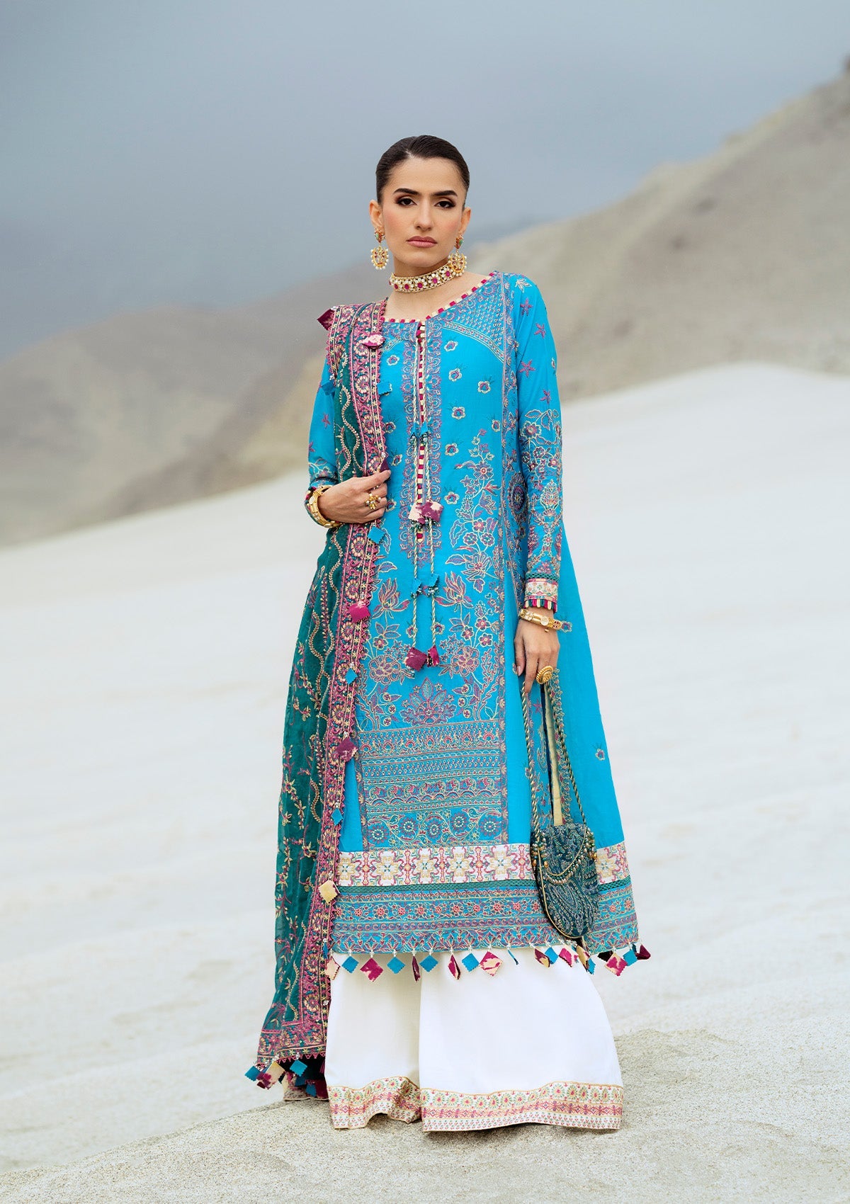 AIK Atelier Lawn 25 Look 05 Online Shopping