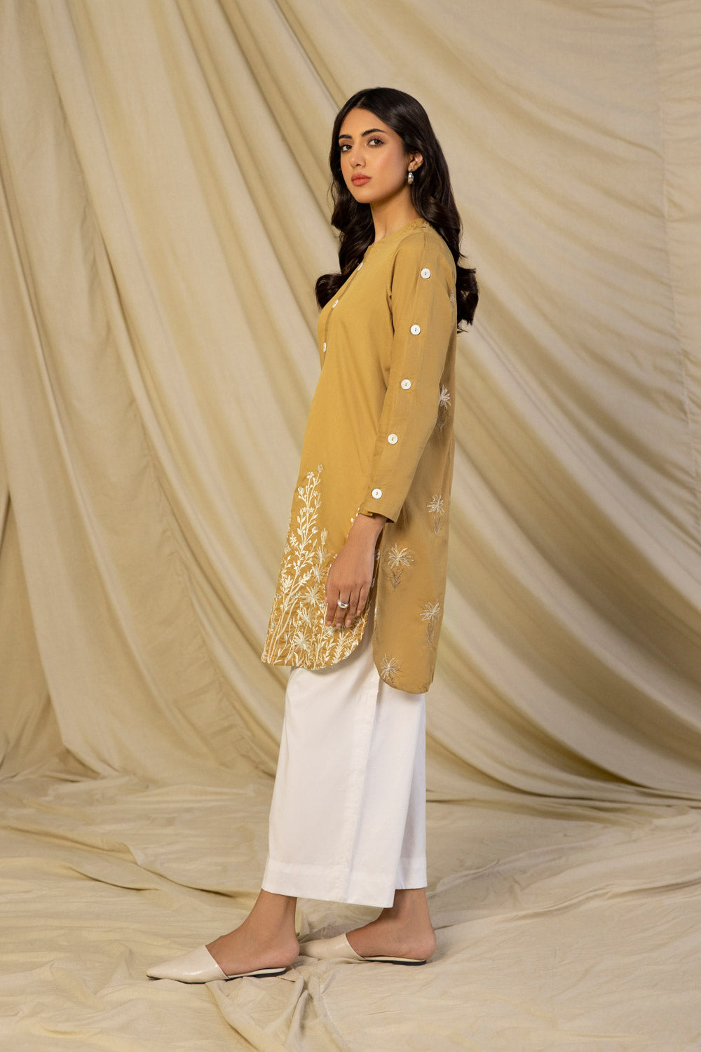 Sapphire ST ACC 38 1 Embroidered Cotton Satin Shirt Winter Vol 1 RTW 2022 Online Shopping