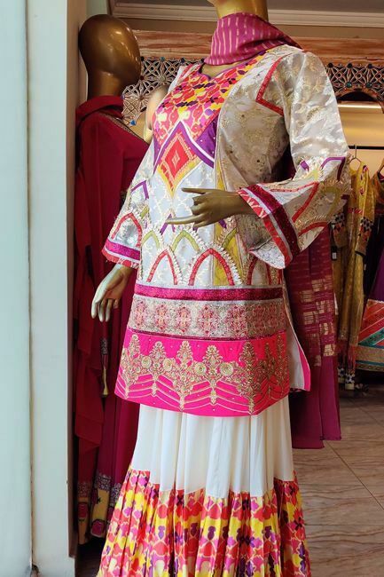 Zahra Ahmed Roop Luxury Pret 2020