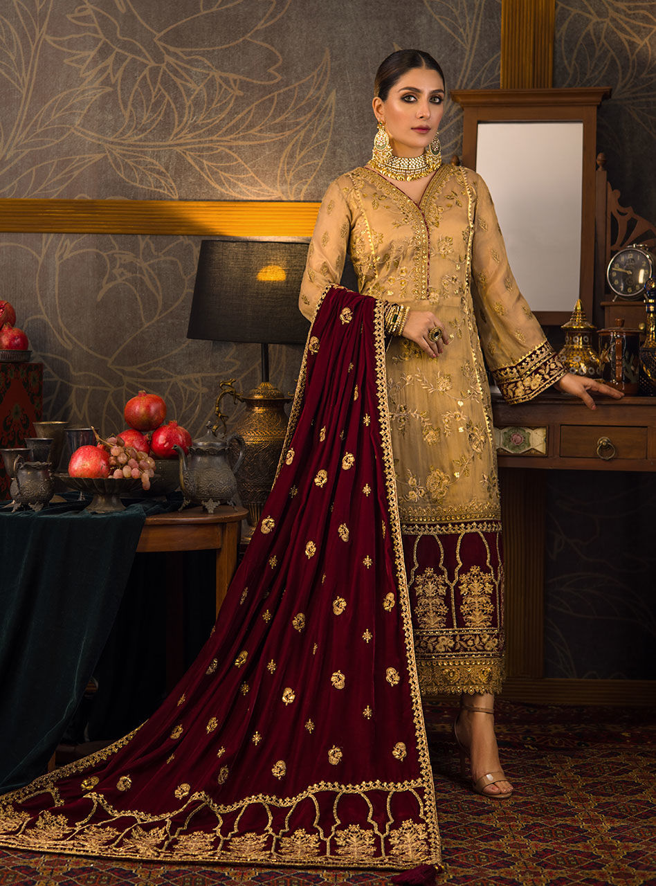 Jahan Ara Zainab Chottani Velvet Collection 2021