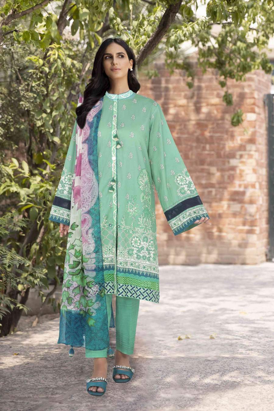 Verana Sapphire Intermix Collection 2021
