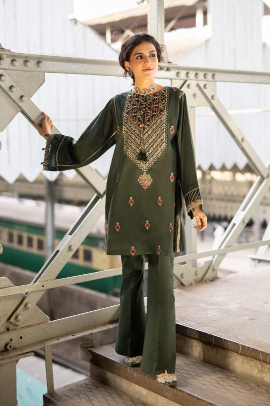 Sapphire Vada Eid Collection 2021