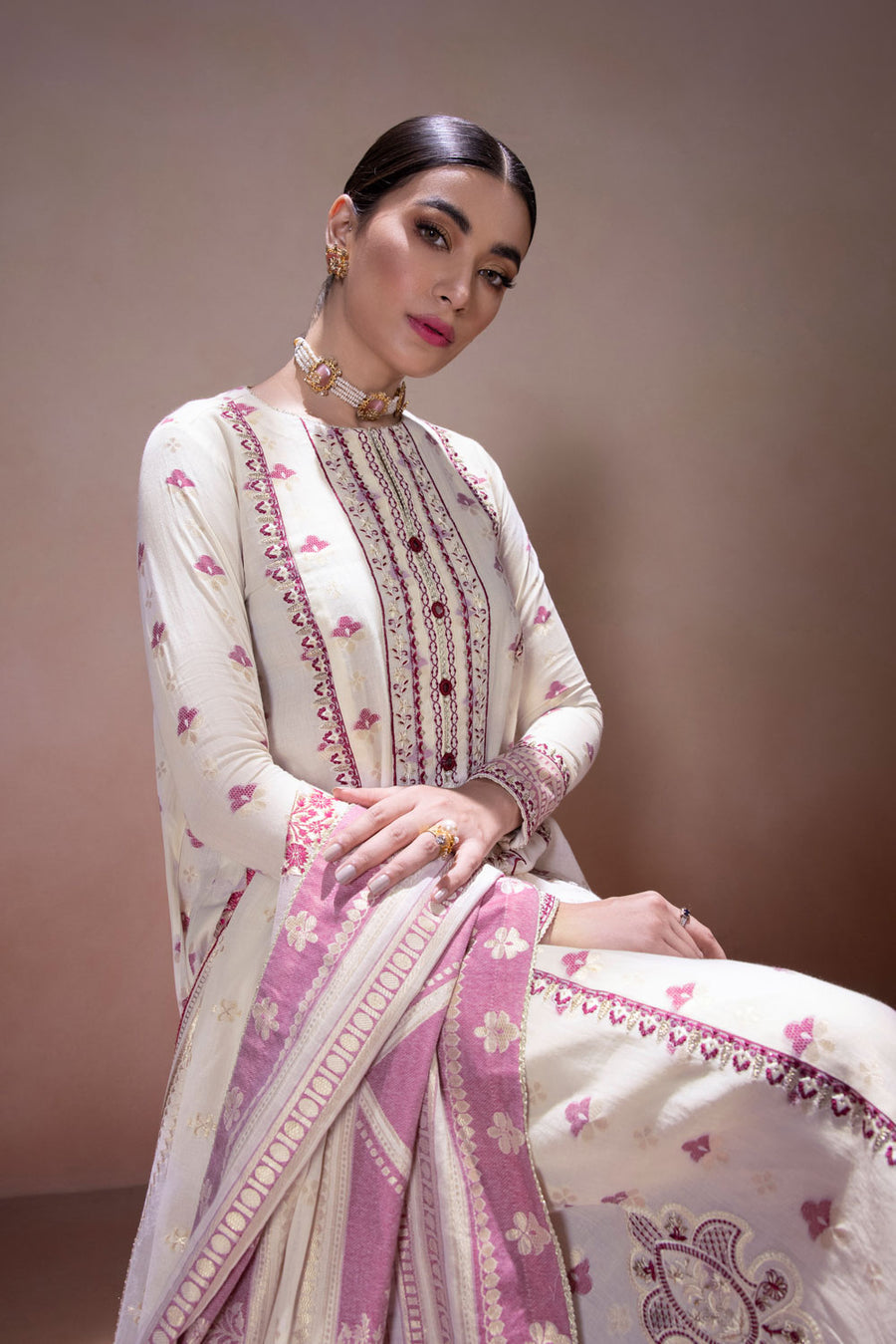 Sapphire U3E CL22V5 8 3 Piece Embroidered Jacquard Suit Intermix Collection 2022 Online Shopping