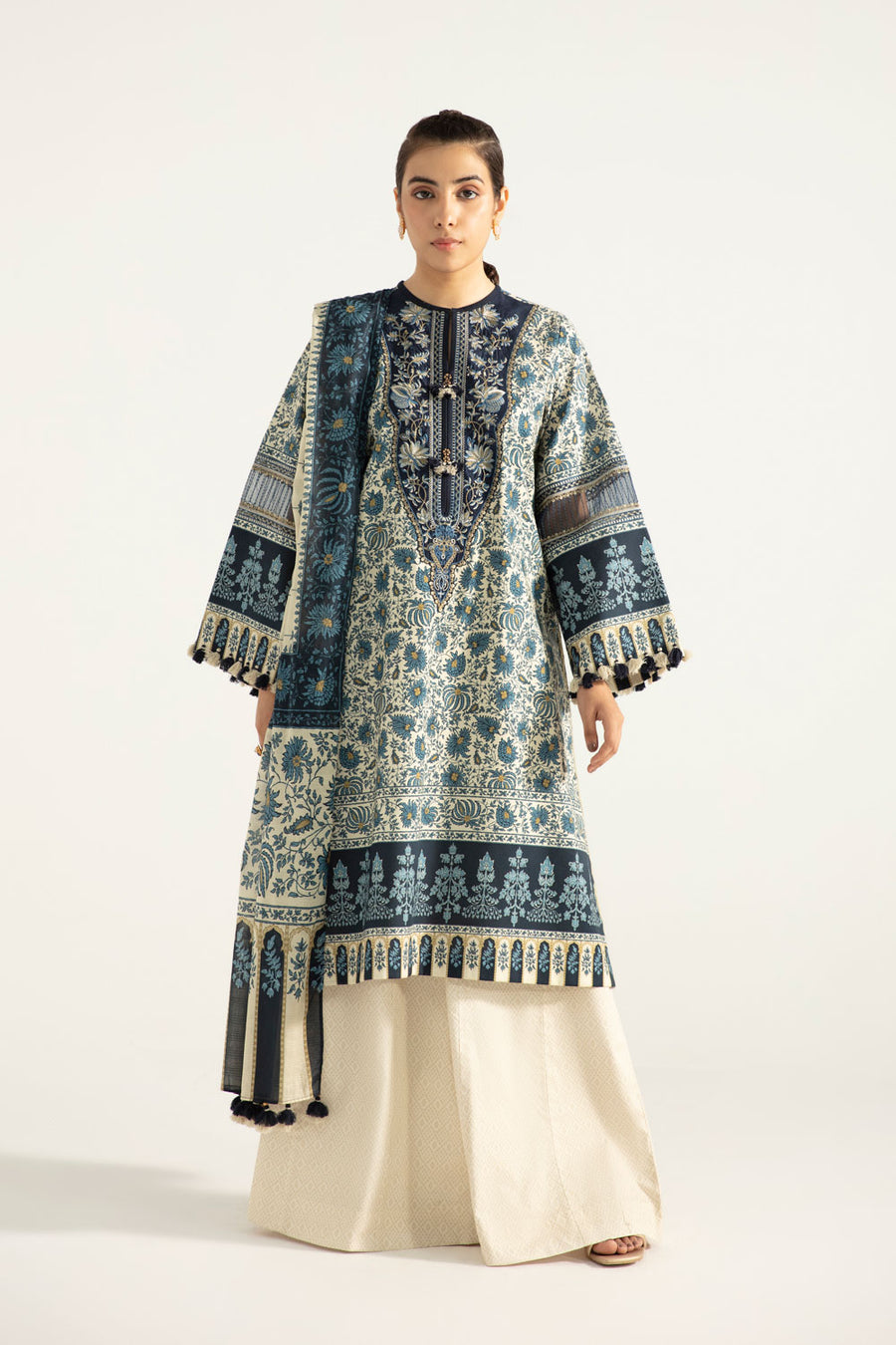 Sapphire U3E DY22V5 2 3 Piece Embroidered Cotton Suit Intermix Collection 2022 Online Shopping