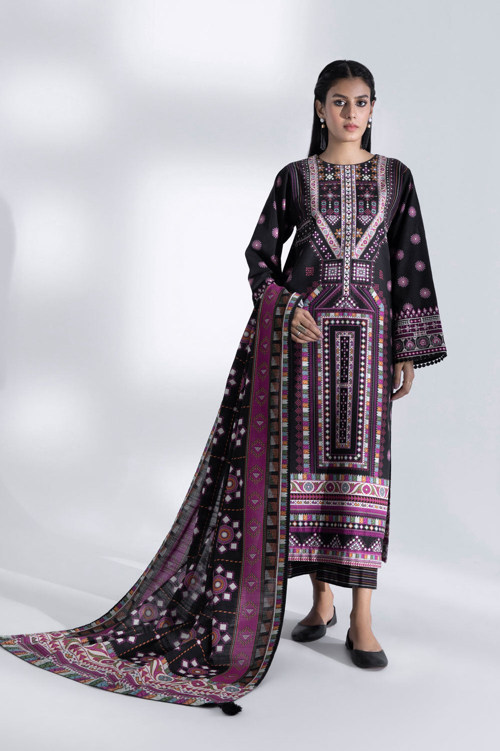 Sapphire U3E DY22V8 1 1 3 Piece - Embroidered Khaddar Suit Winter Vol 1 2022 Online Shopping