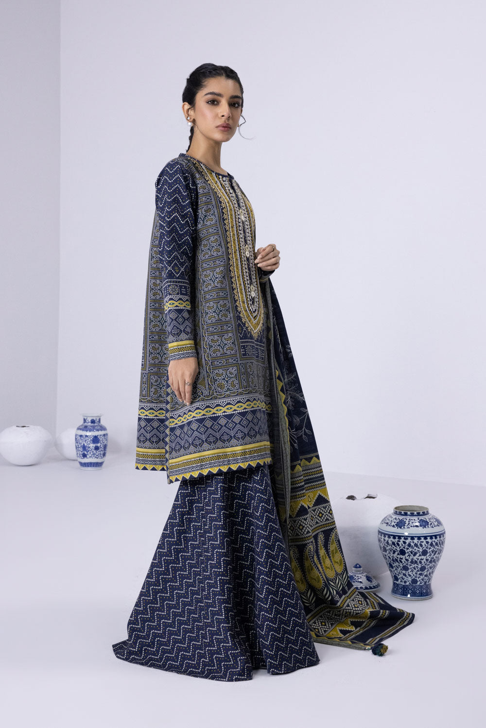 Sapphire U3E DY22V8 4 1 3 Piece - Embroidered Khaddar Suit Winter Vol 1 2022 Online Shopping