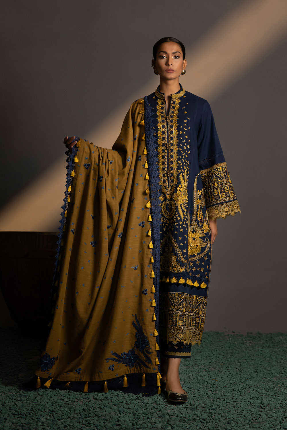 Sapphire U3E SG22V8 9 1 3 Piece - Embroidered Khaddar Suit Winter Vol 1 2022 Online Shopping