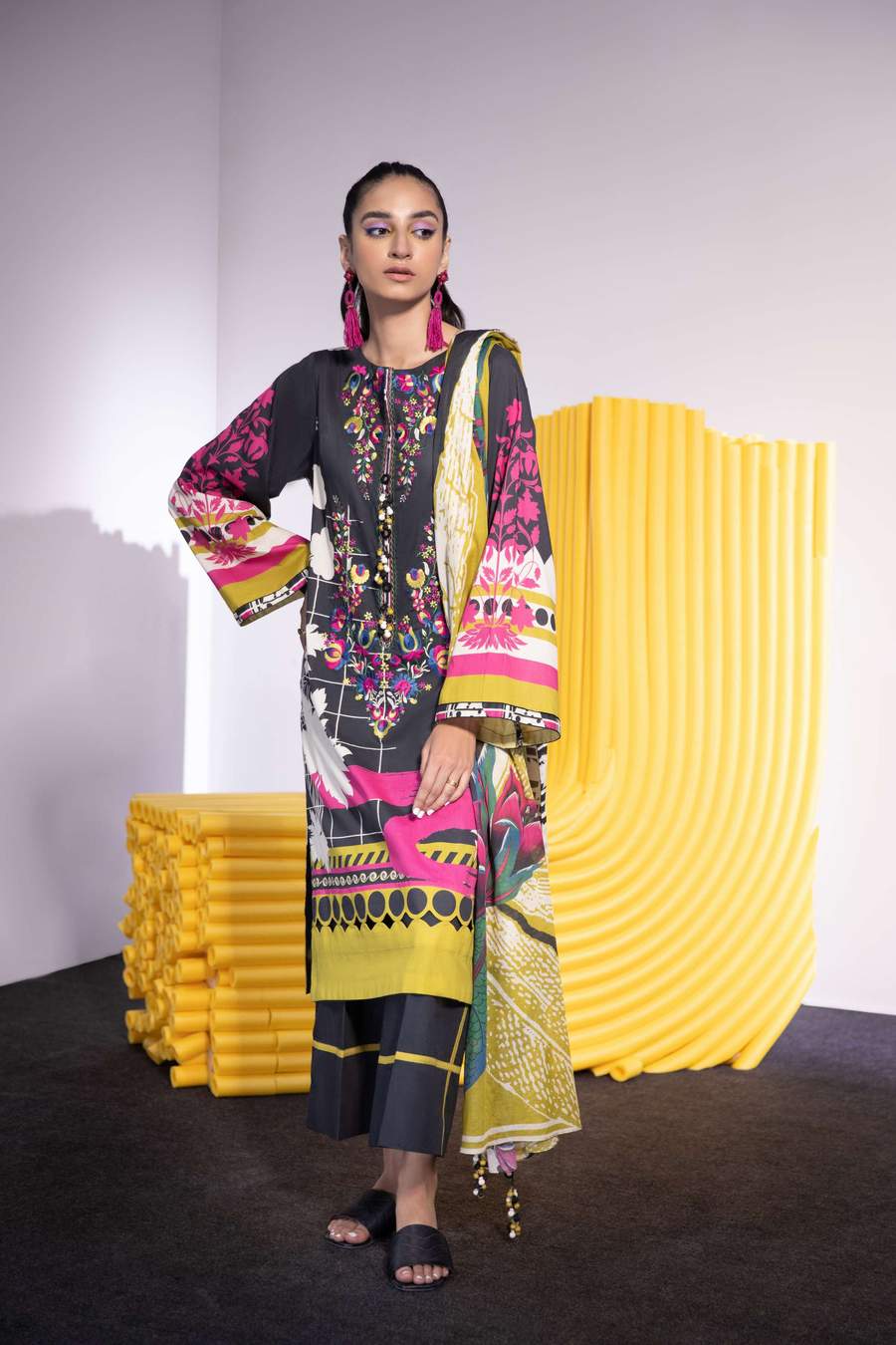 Sapphire Kaisley Lawn Volume 5 2021