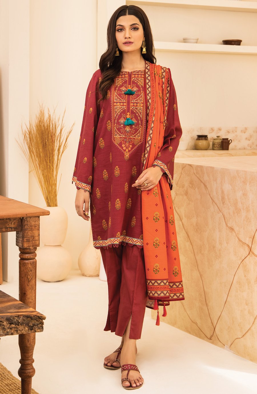 Orient Nrds 386 U Maroon Aayana Premium 2021