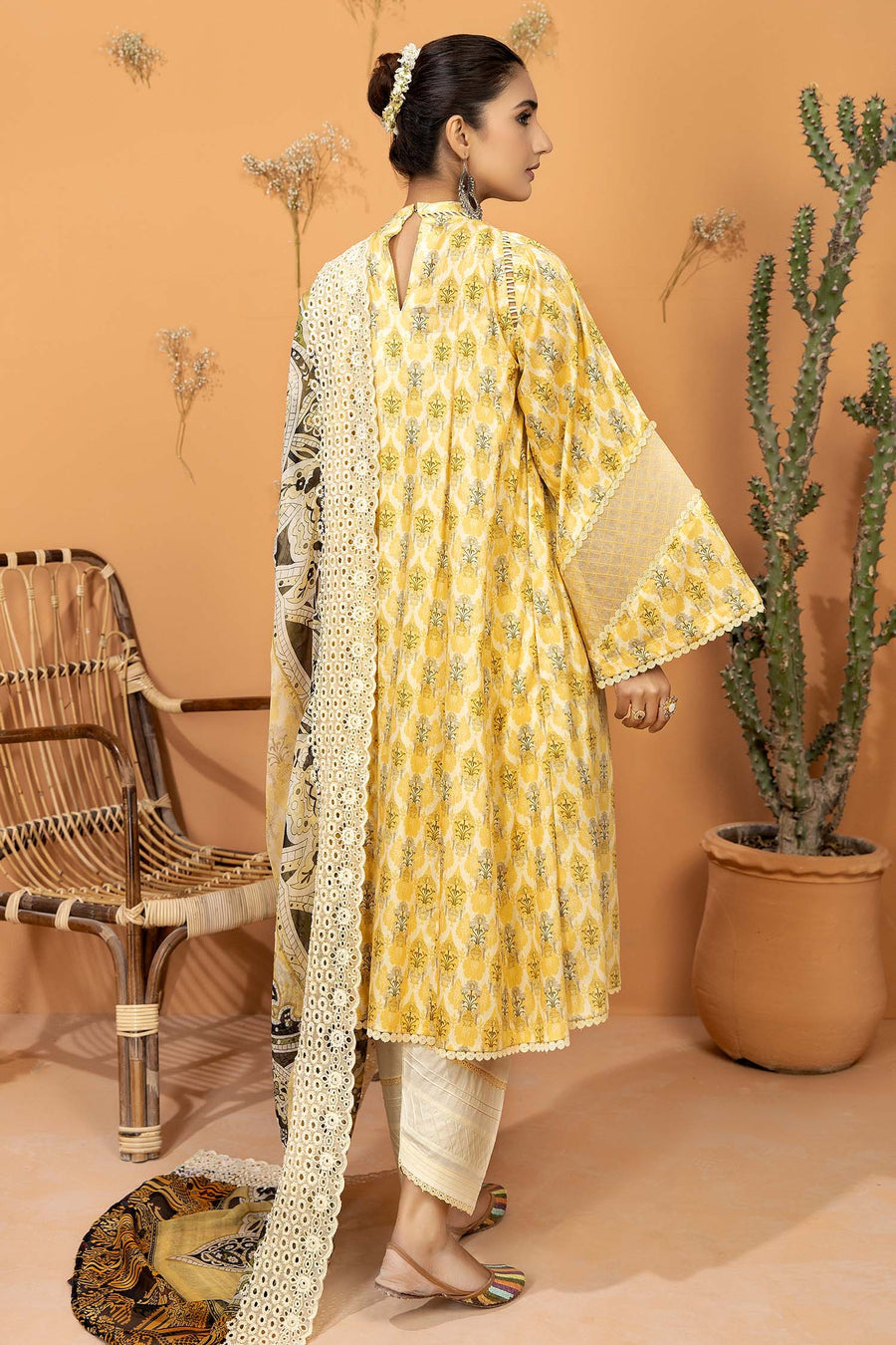 Adan Libas Nargis Mosam E Bahar 2022 Online Shopping