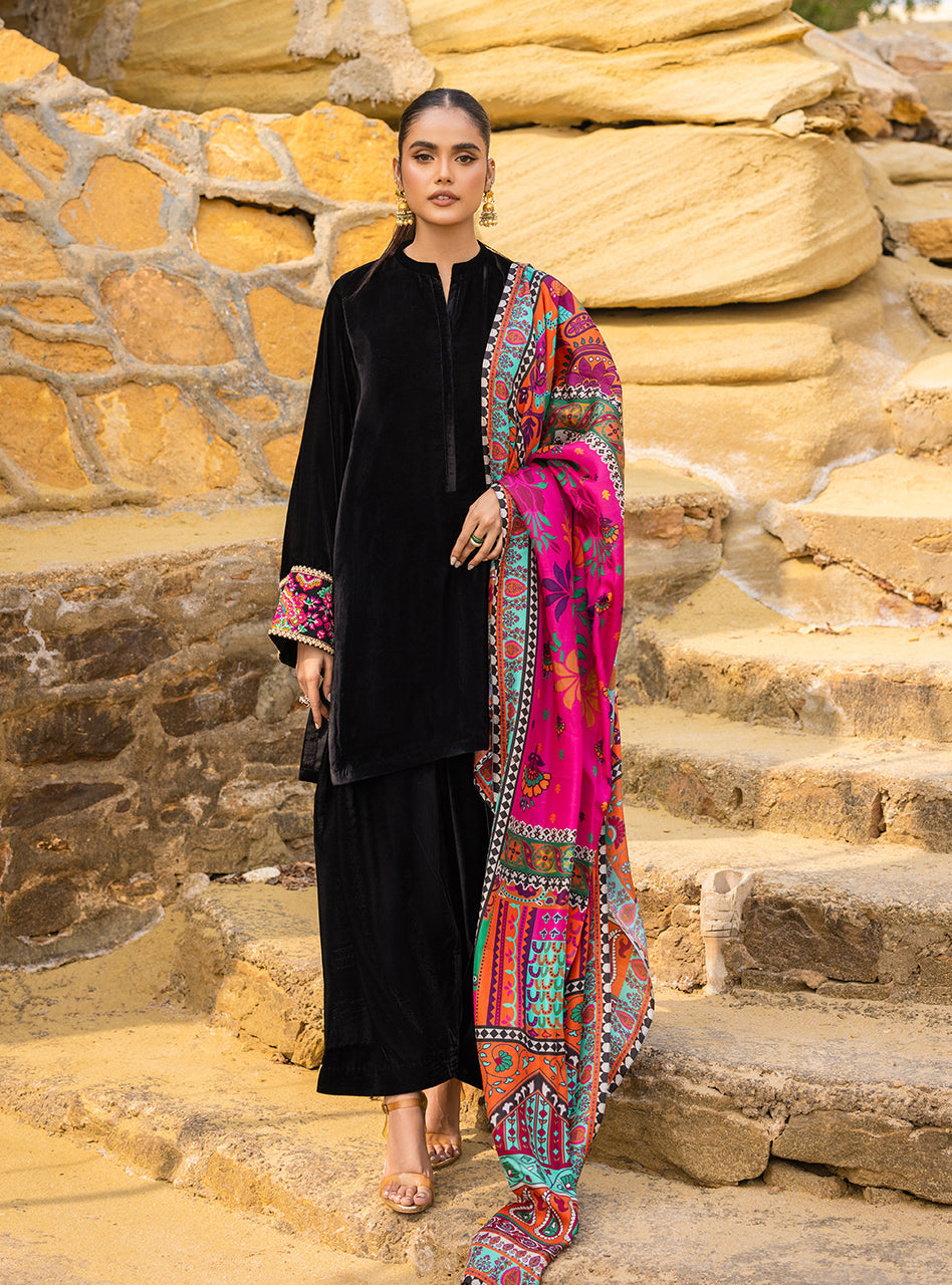 Zainab Chottani Larah Luxury Velvet Pret Formals Online Shopping