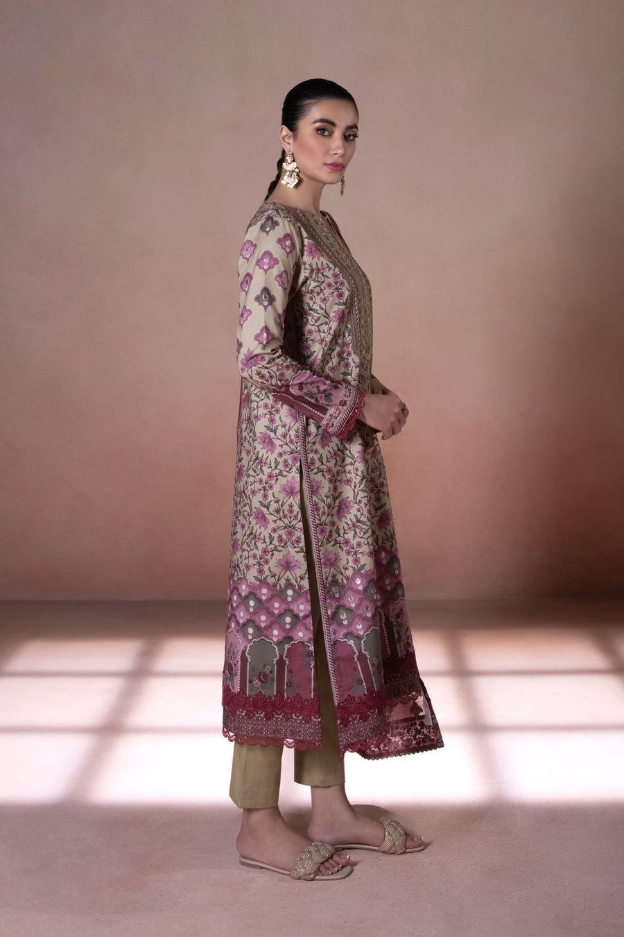 Sapphire U3E SG22V5 18 3 Piece Embroidered Cotton Suit Intermix Collection 2022 Online Shopping
