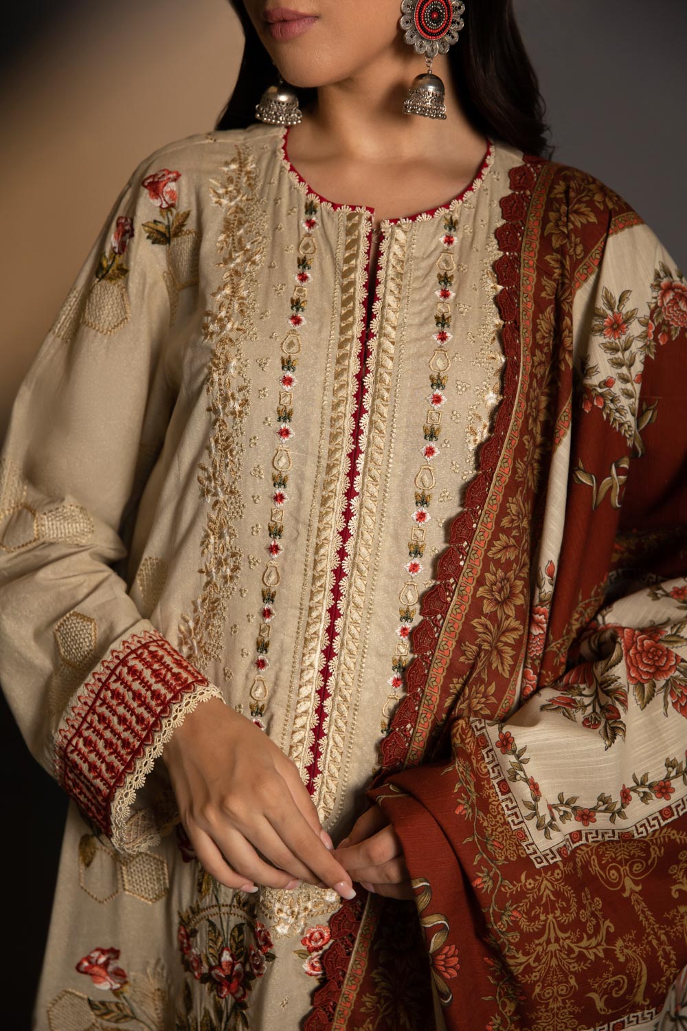 Sapphire U3E SG22V8 17 1 3 Piece - Embroidered Karandi Suit Winter Vol 1 2022 Online Shopping