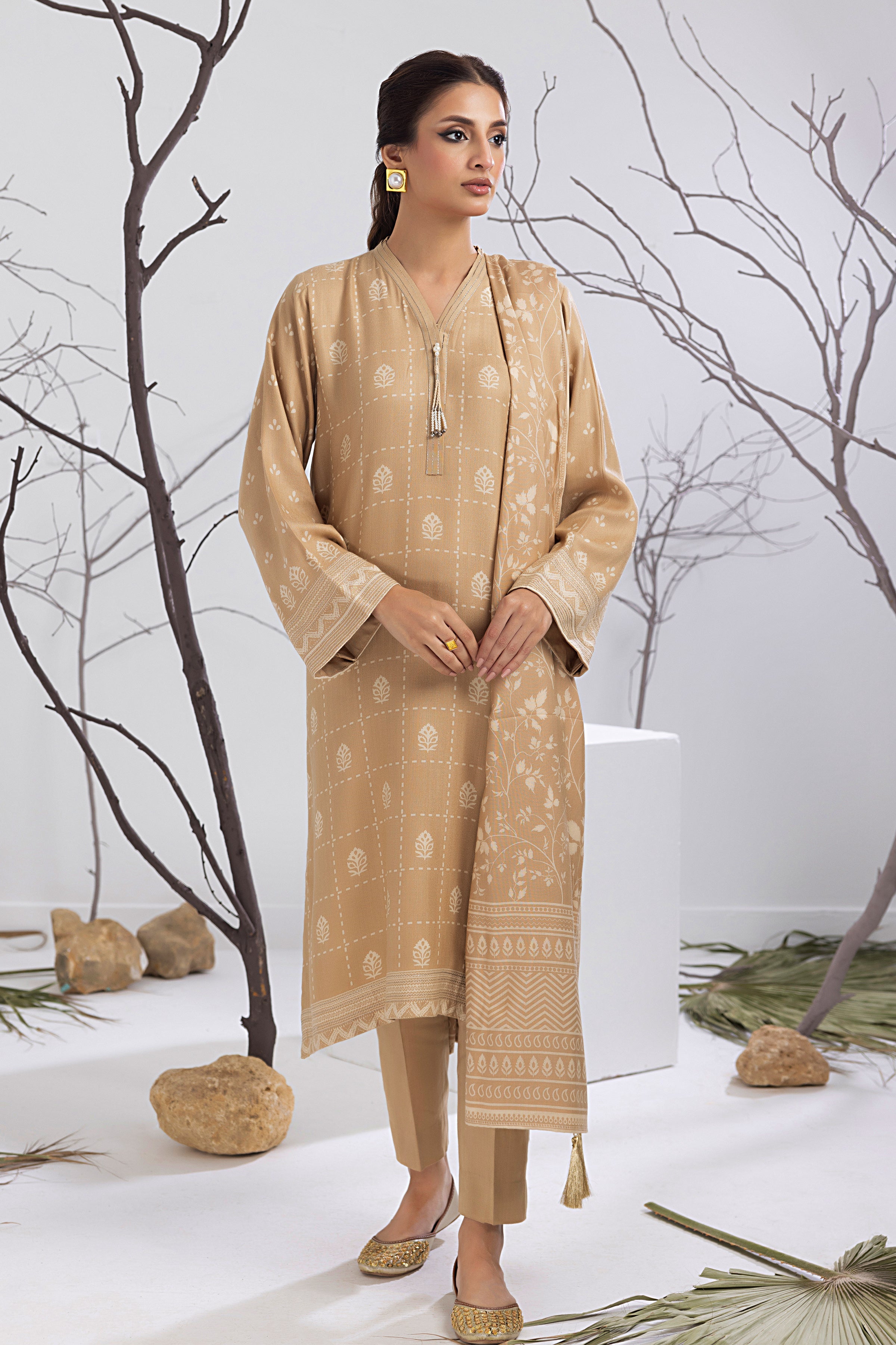 LSM Lakhany LG-SR-0152-A Winter Cashmi Vool Prints Online Shopping