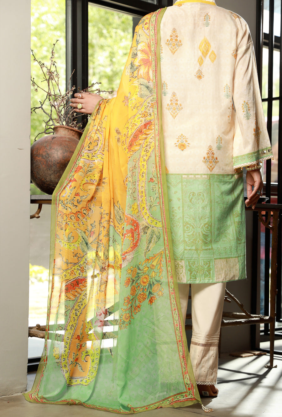 Almirah Peach Lawn ALP-3PS-1396 Festive Collection  2022 Online Shopping