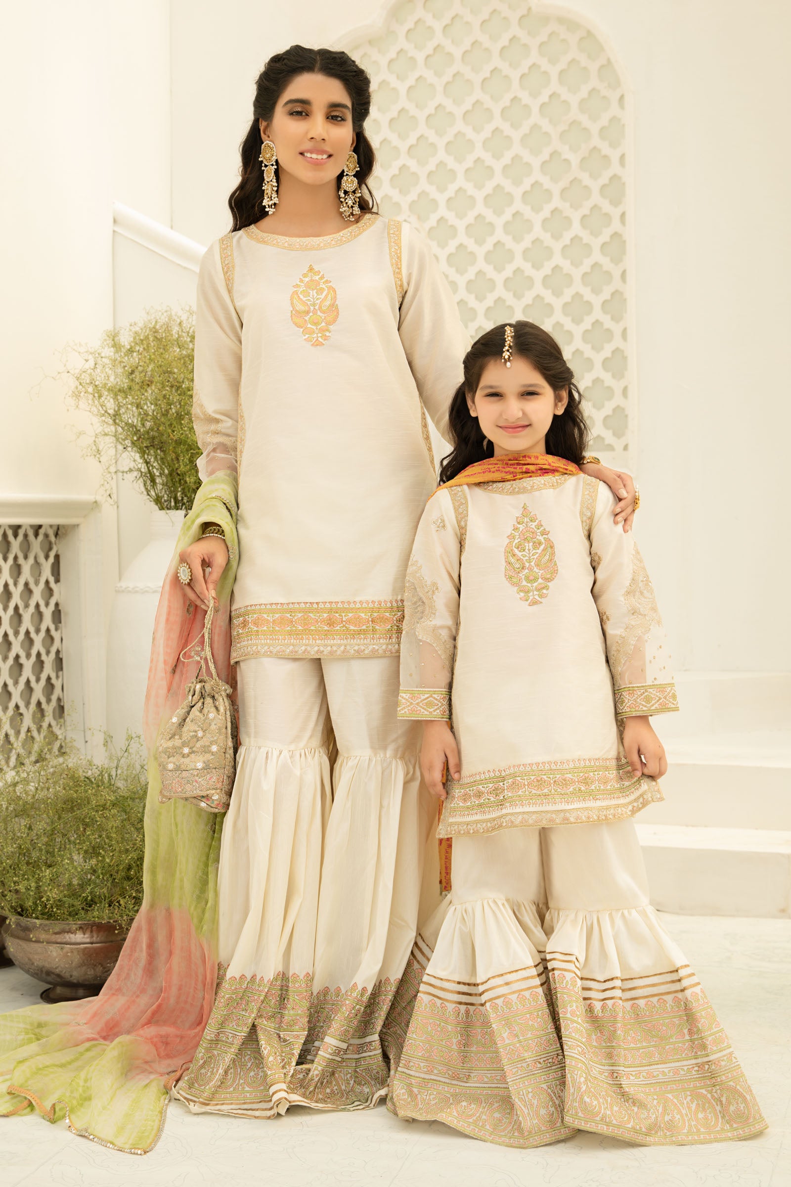 Maria B Suit Off White SF-W22-04 Evening Wear Formal Wear 2022 Online Shopping