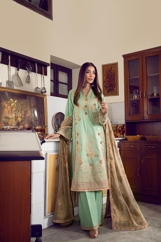 Fahad Hussayn Andhaara Premium Eid Collection 2021