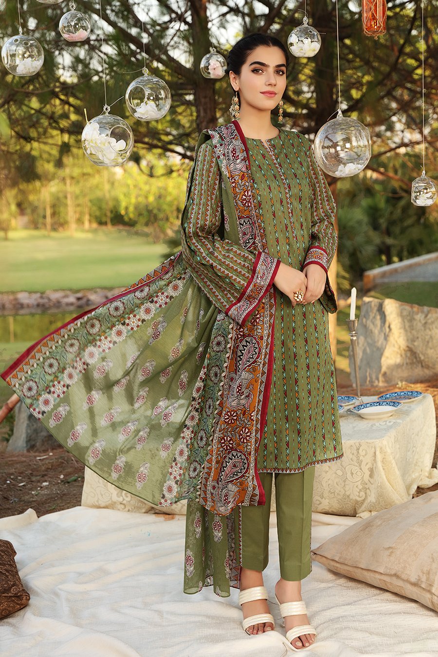 Nishat Linen 42101538 Dawat E Eid 2021