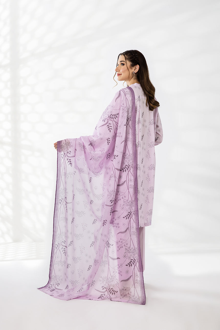 Nishat Linen 42202342-3PC Printed Amaltas Sunheri Eid Collection 2022 Online Shopping