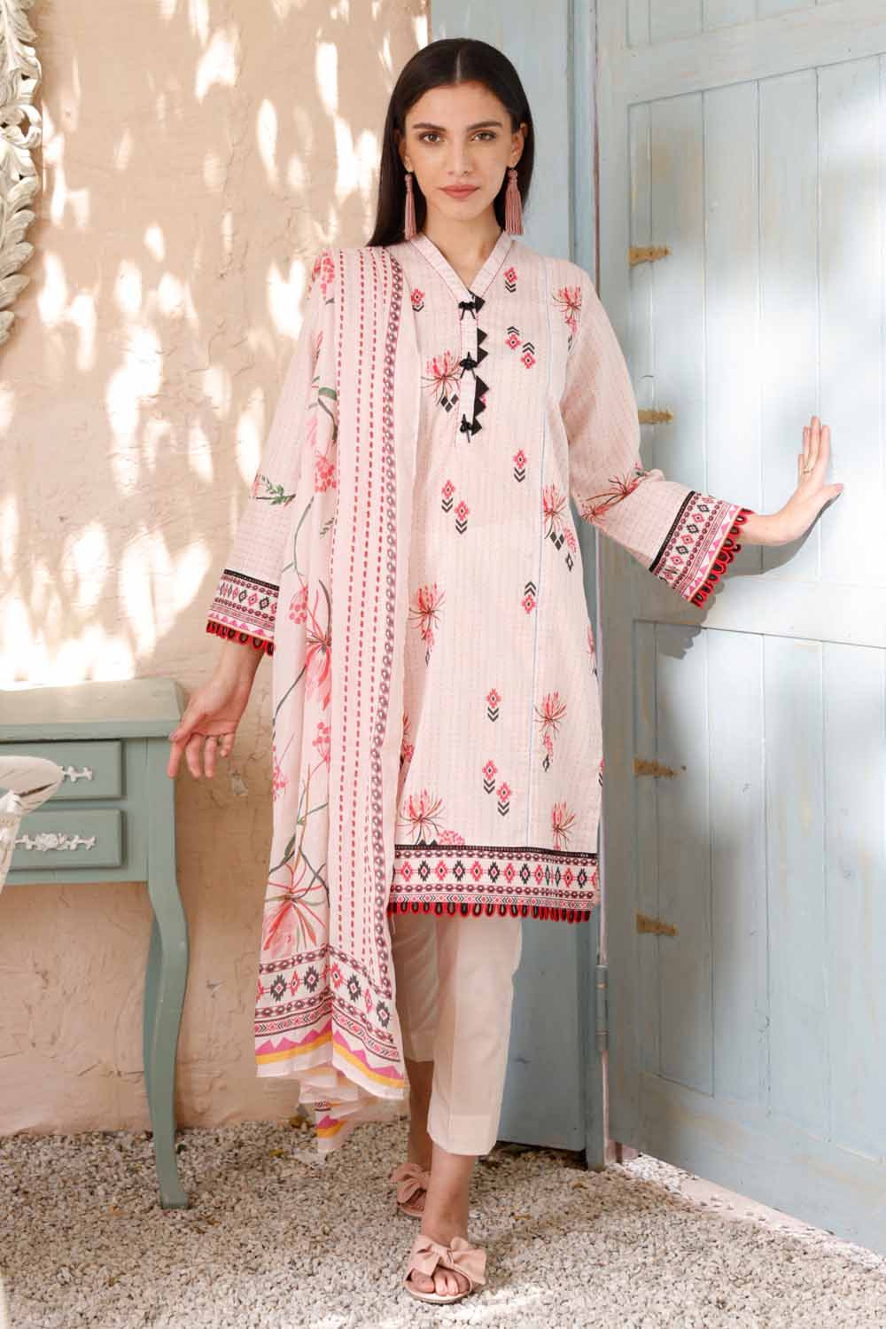 CN-12008 Gull Ahmed Cambric Midsummer 2021