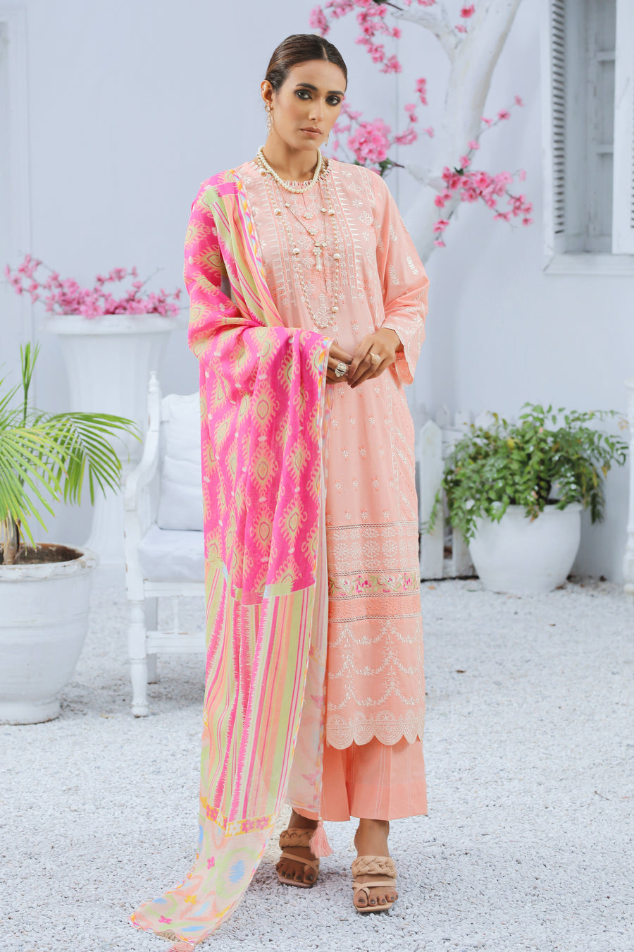 LSM Lakhany EC-2230 Embroidered Lawn 2022 Online Shopping