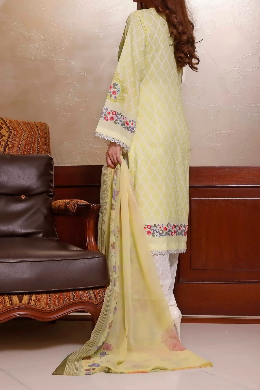 VS 221-02 Reshma Embroidered Lawn 2022 Online Shopping
