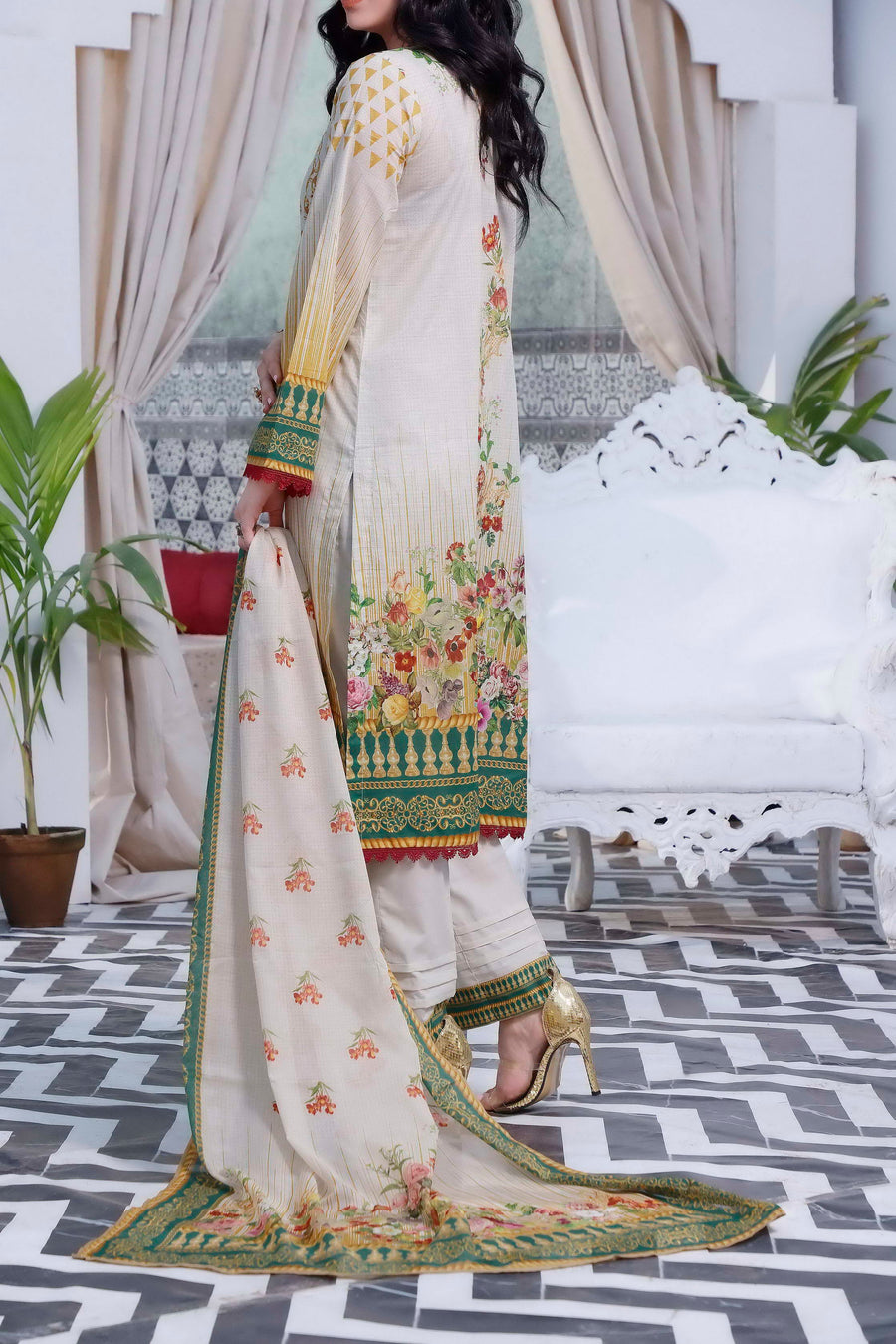 VS  D-90 Misri Embroidered Lawn 2022 Online Shopping