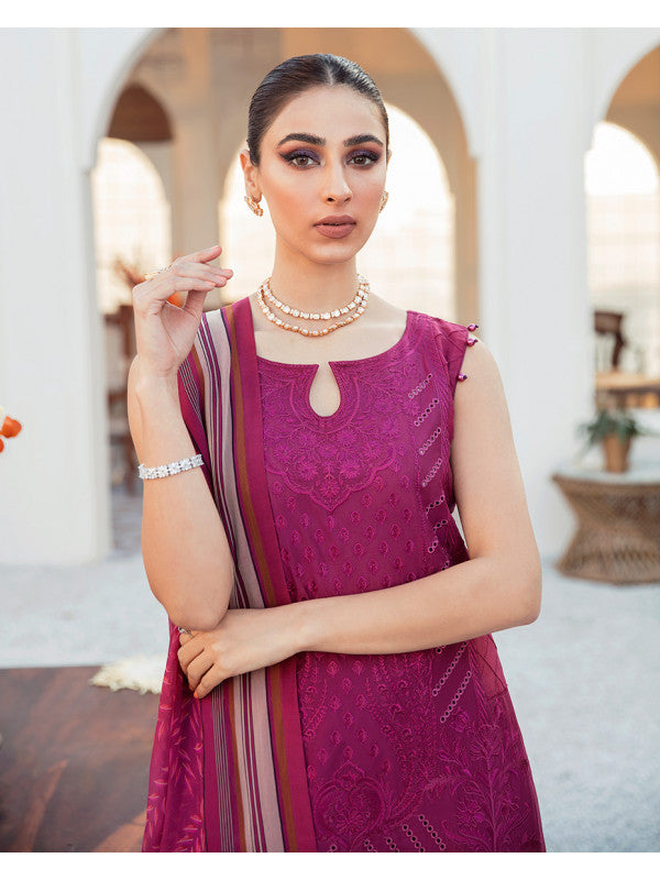 Gulaal Chiara 05   Luxury Lawn  2022 Online Shopping