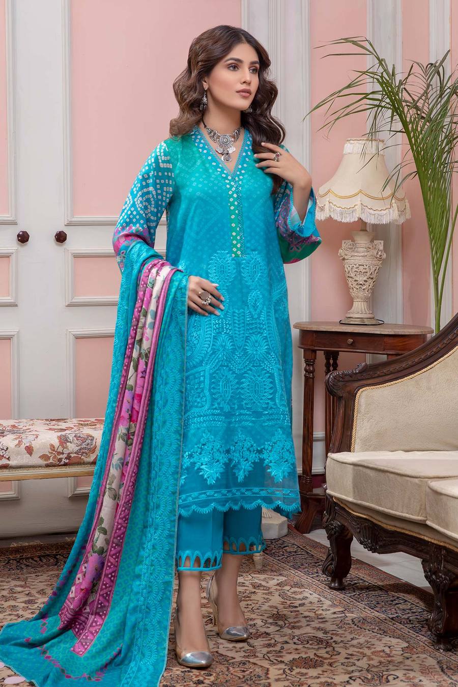 CNW 16 Charizma Naranji Leather Wool Shawl 2021