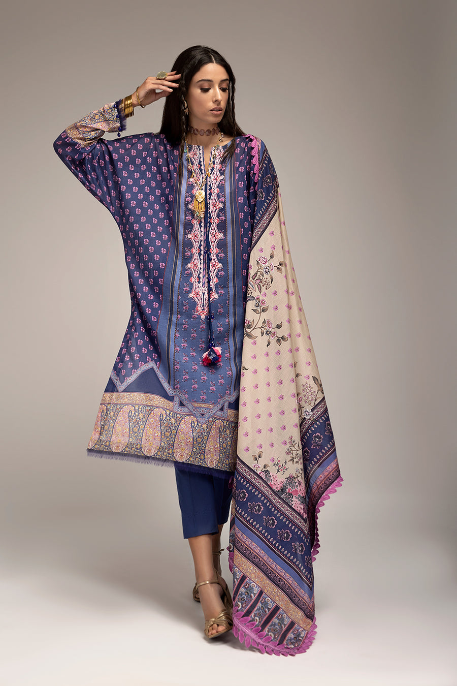 Sobia Nazir Design 1a Lawn Prints 2022 Online Shopping