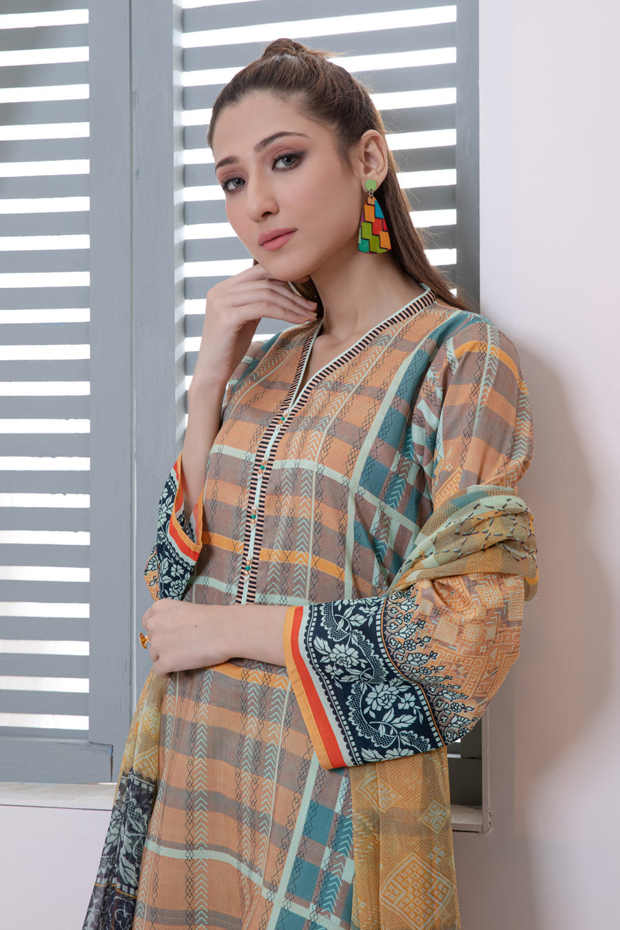 Bonanza Satrangi Orange Lawn Suit Ask223p29 Eid Pret 2022 Online Shopping