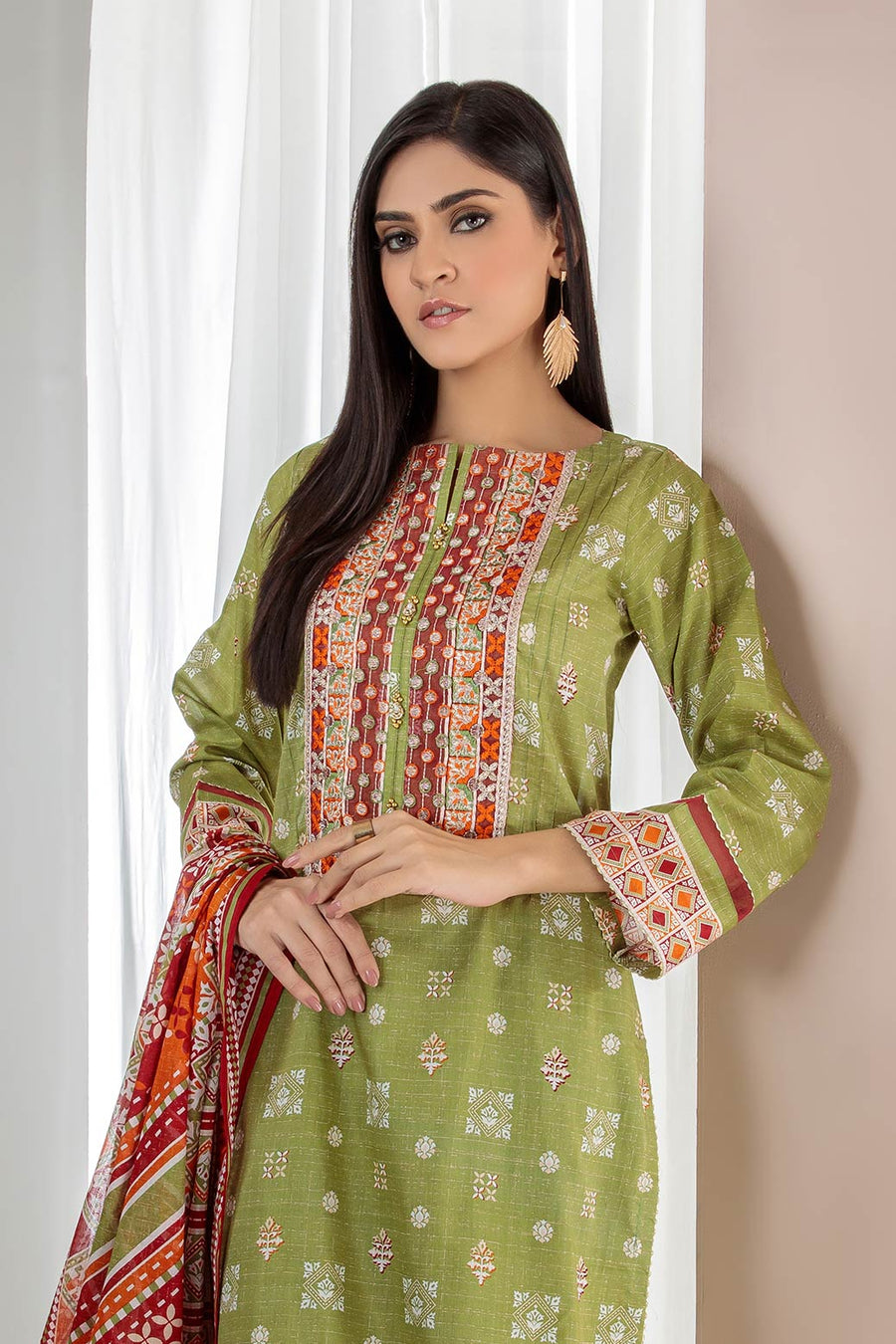 Bonanza Satrangi Ethnic Bliss  3 Pc Aso223p44 Summer Collection 2022 Online Shopping