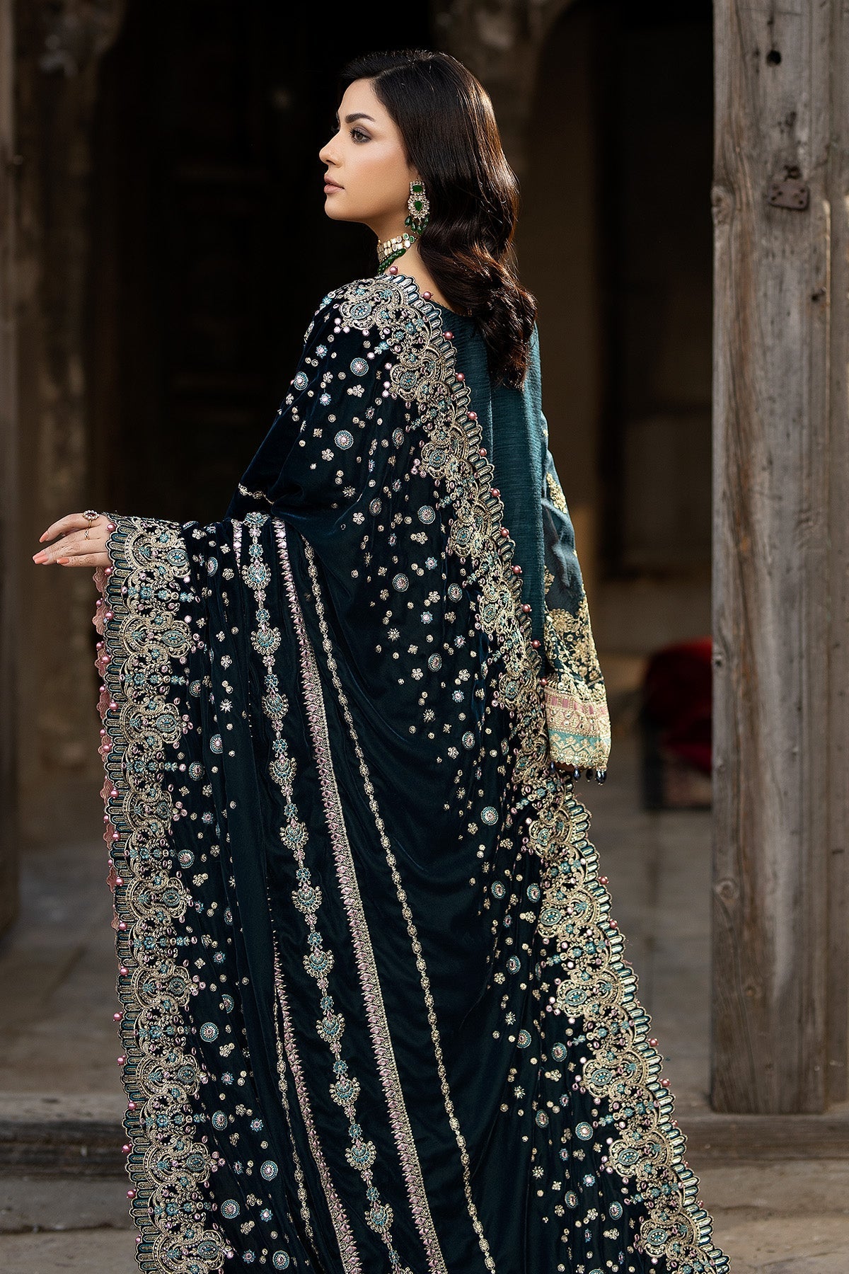 Imrozia Premium I.S.S-18 Exclusive Velvet Shawls Online Shopping