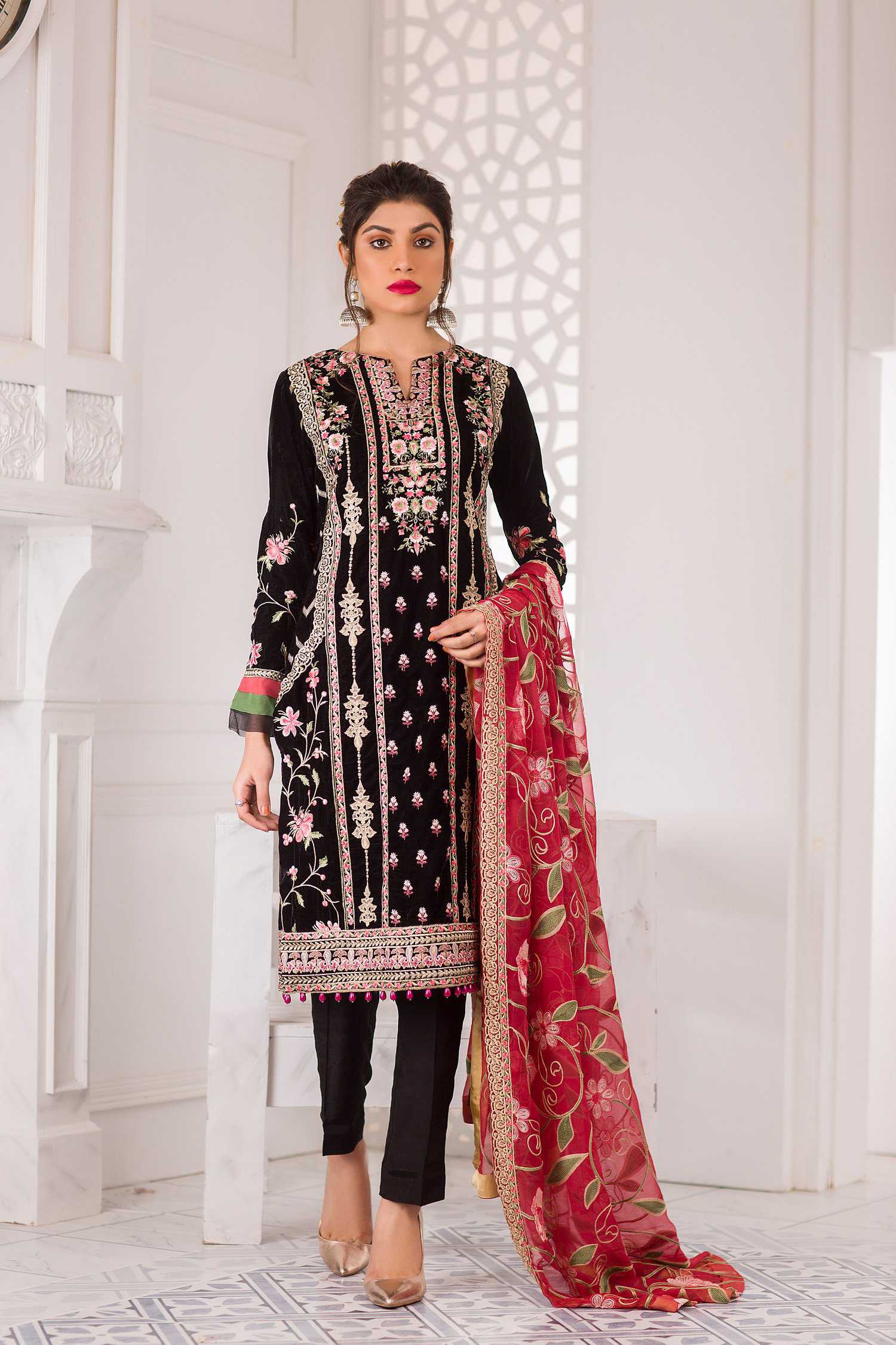 Adan Libas LANC?ME Sehar Embroidered Velvet Collection 2021