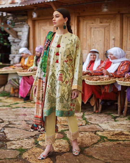 Elan El21-07 A - Irmak Ormana Lawn 2021