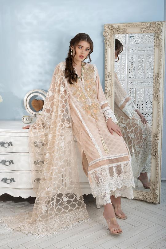 Sobia Nazir Design 15A Luxury Lawn 2021