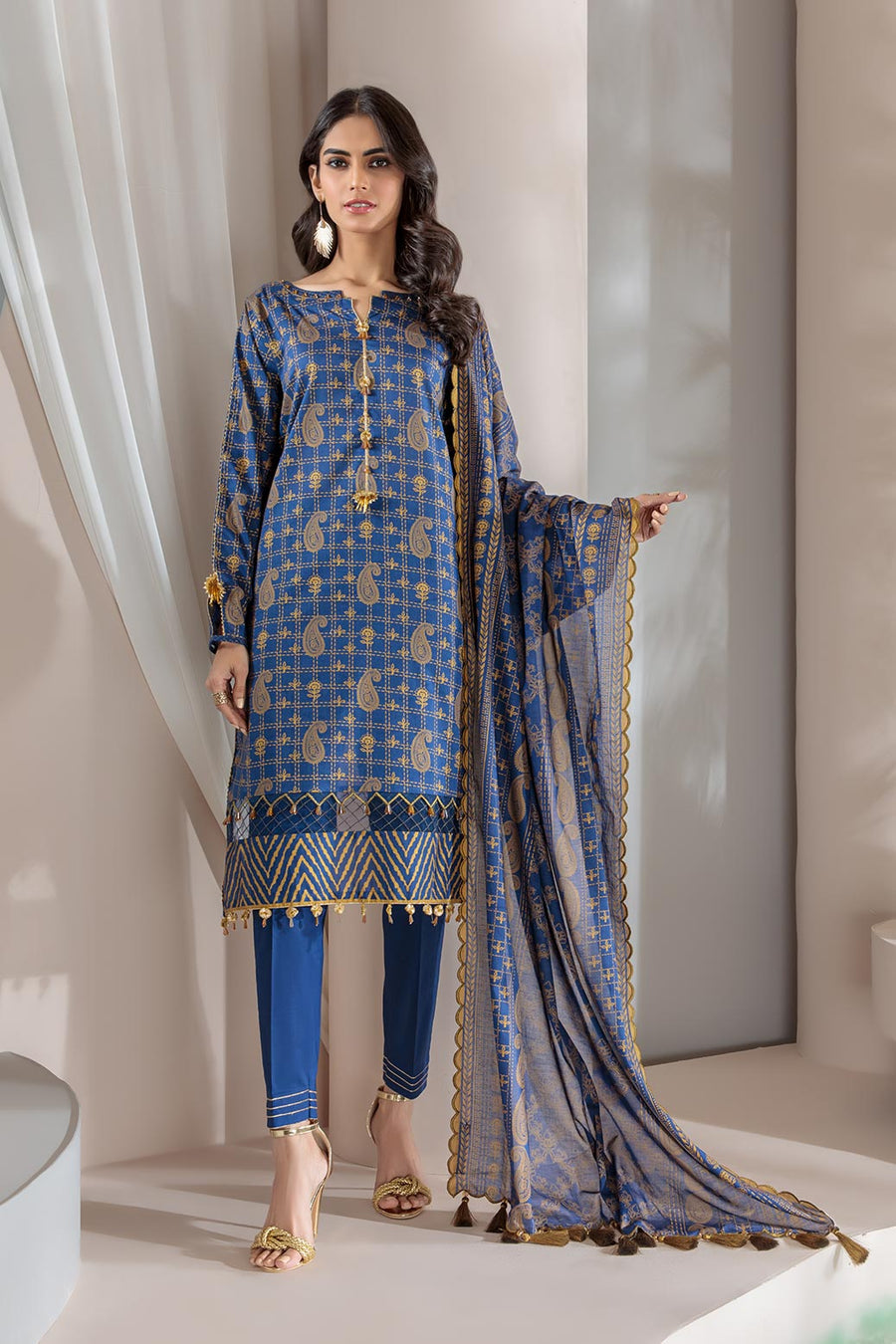 Bonanza Satrangi D Blue Lawn Suit Sso223p08 Summer Collection 2022 Online Shopping