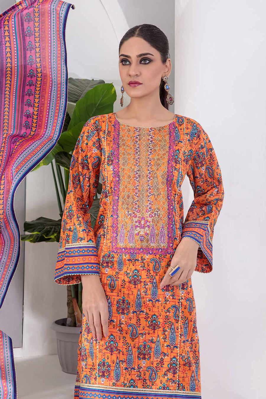 Bonanza Satrangi Cypress Sso223p21 Summer Collection 2022 Online Shopping