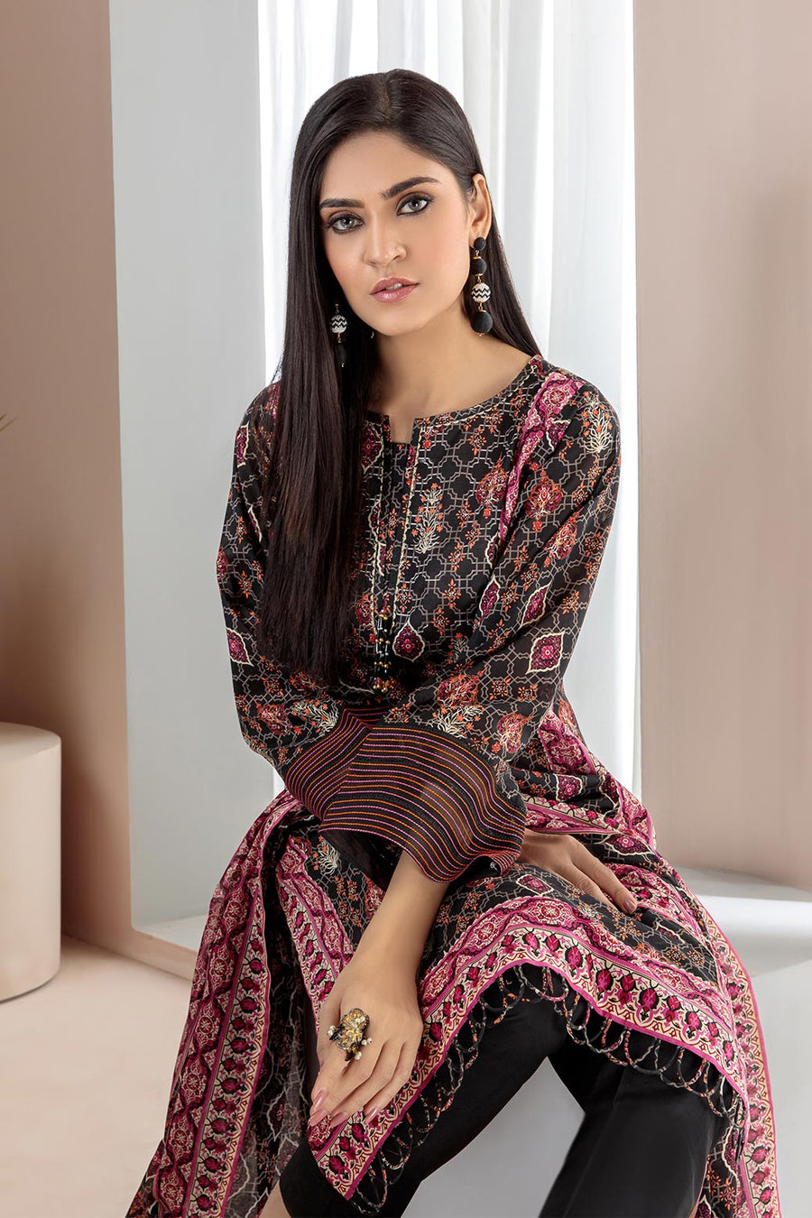 Bonanza Satrangi Sso223p43 Black Eid Prints 2022 Online Shopping