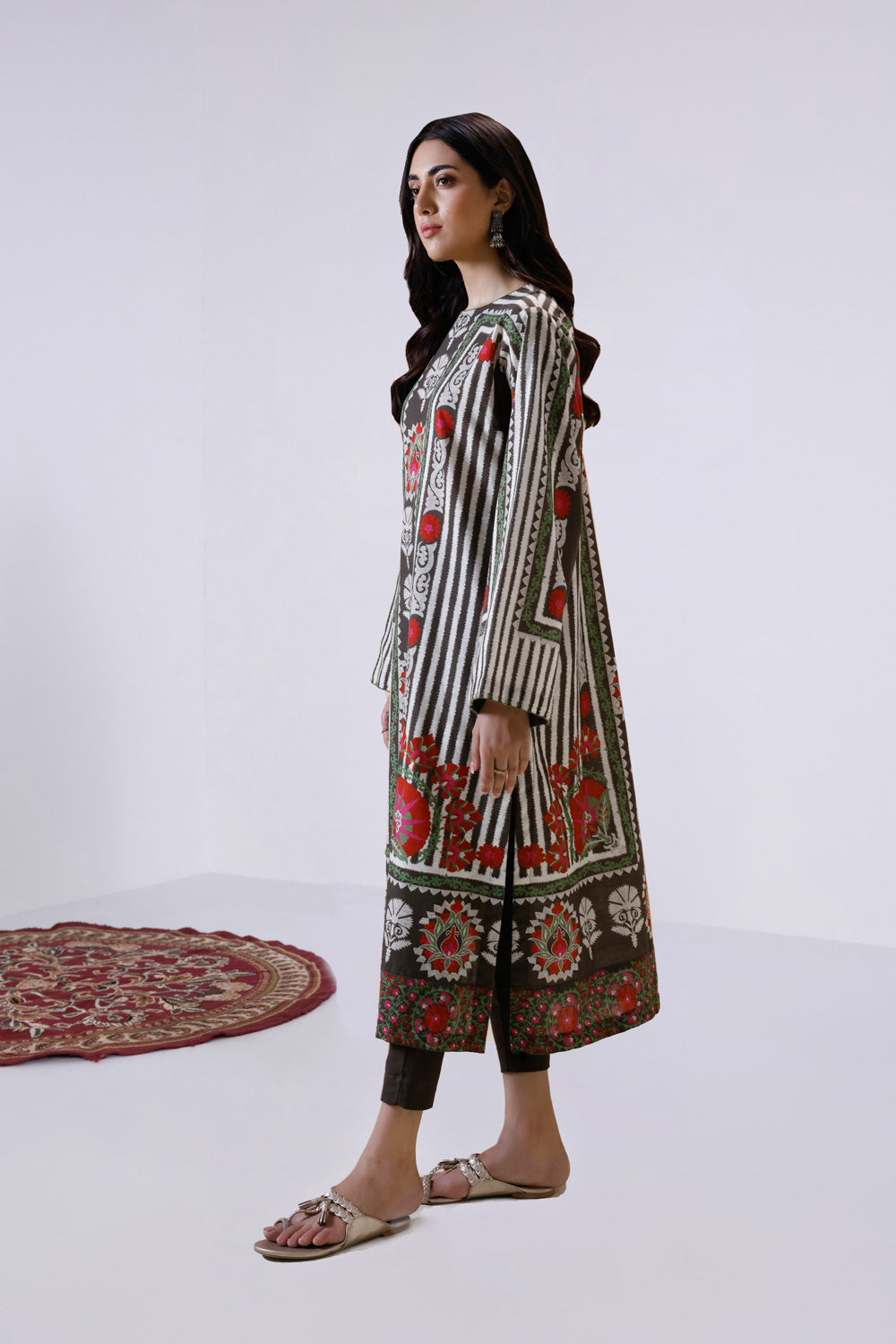 Sapphire U2 PP22V8 9 1 S 2 Piece - Printed Khaddar Suit Winter Vol 1 2022 Online Shopping