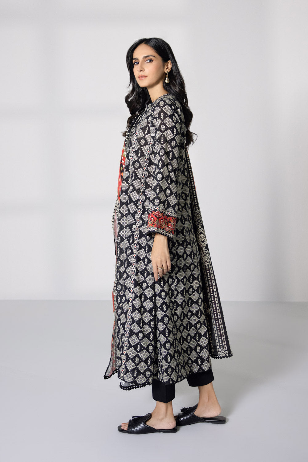 Sapphire U2 DAYZ23V1 23 1 Day To Day Khaddar I 2022 Online Shopping