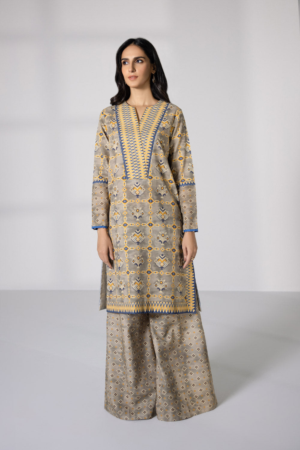 Sapphire U2 DAYZ23V1 27 1 Day To Day Khaddar I 2022 Online Shopping