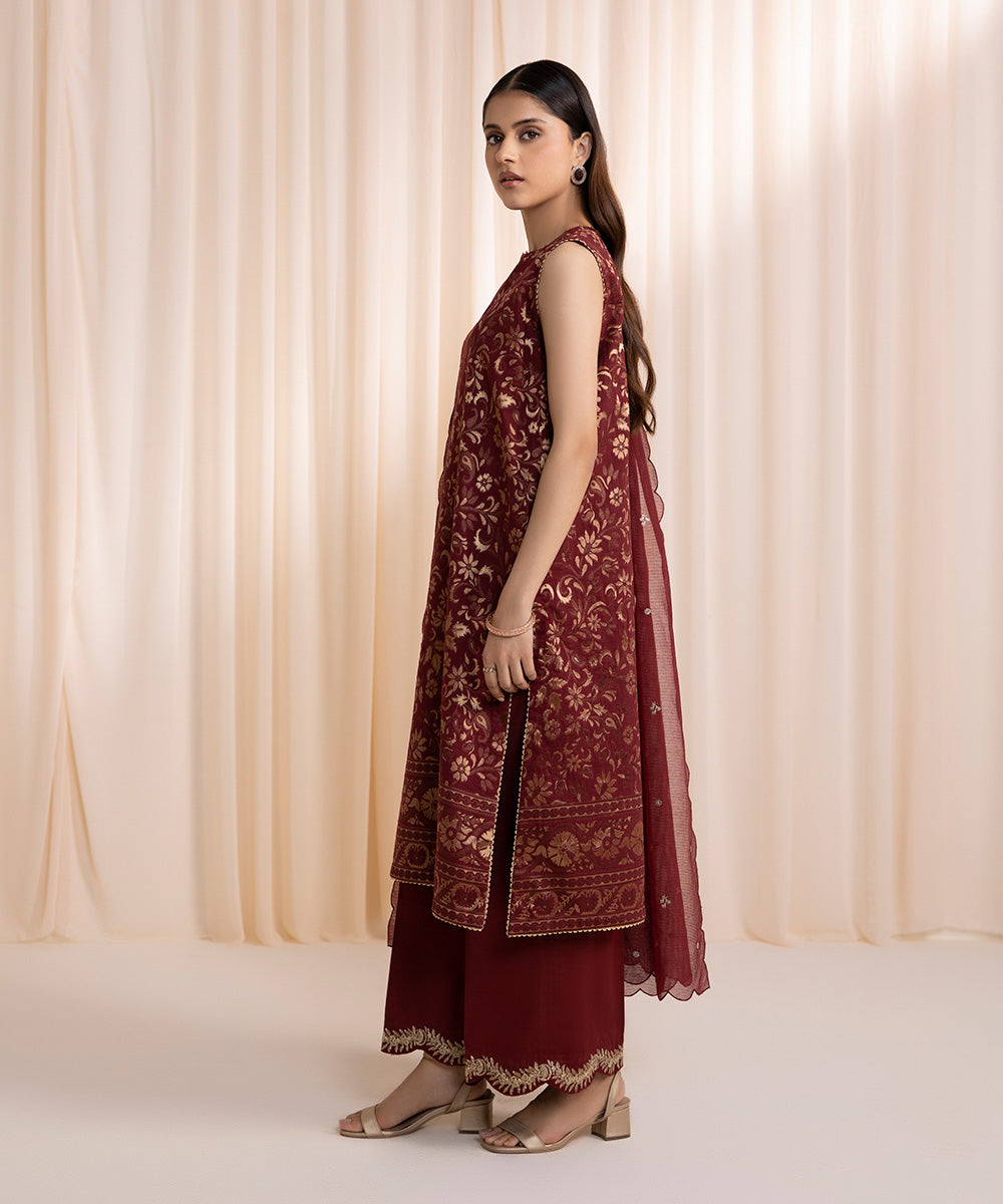 Sapphire U3PE-ST23V10-5 - 3 Piece - Embroidered Jacquard Suit Festive 2 Collection Online Shopping