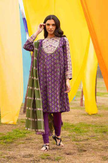 Sapphire Quinton A Lawn Volume 1 2021