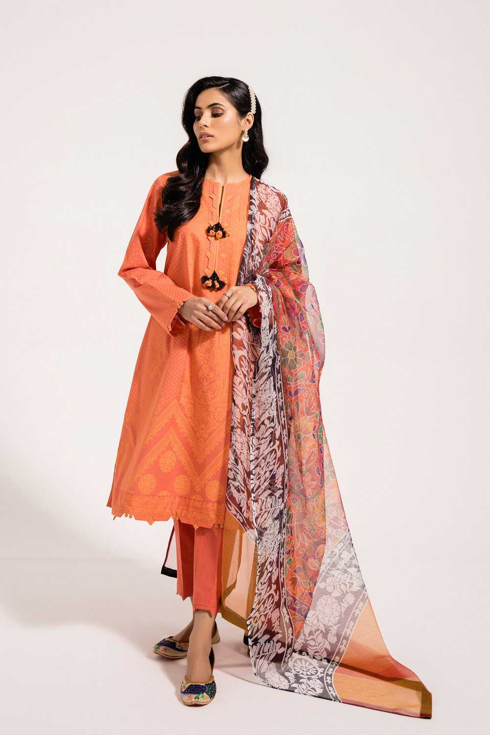 Ethnic MAHAI-WUC111259 A Spring Lawn 2021