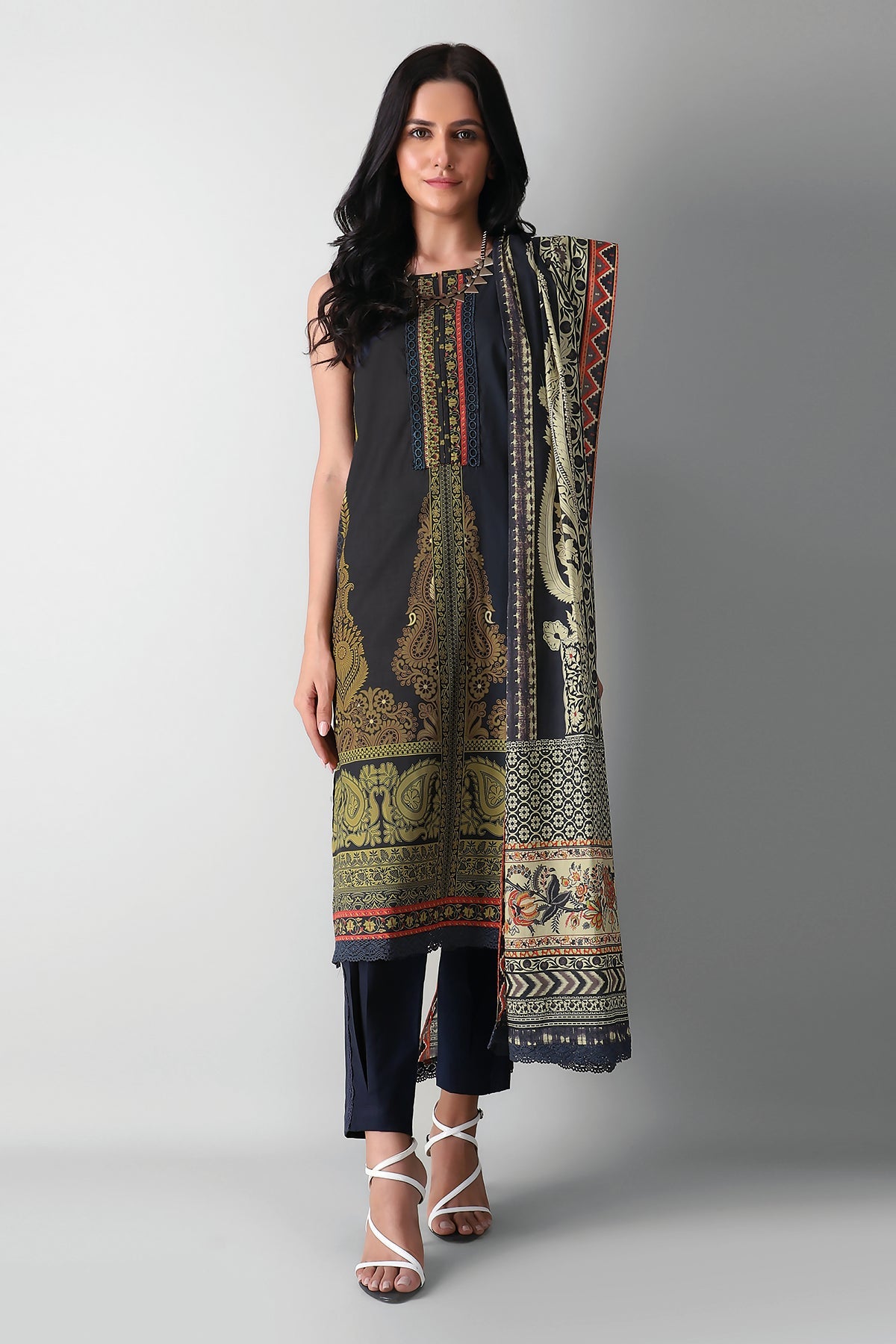 A210503 Black Khaadi Autumn Collection 2021
